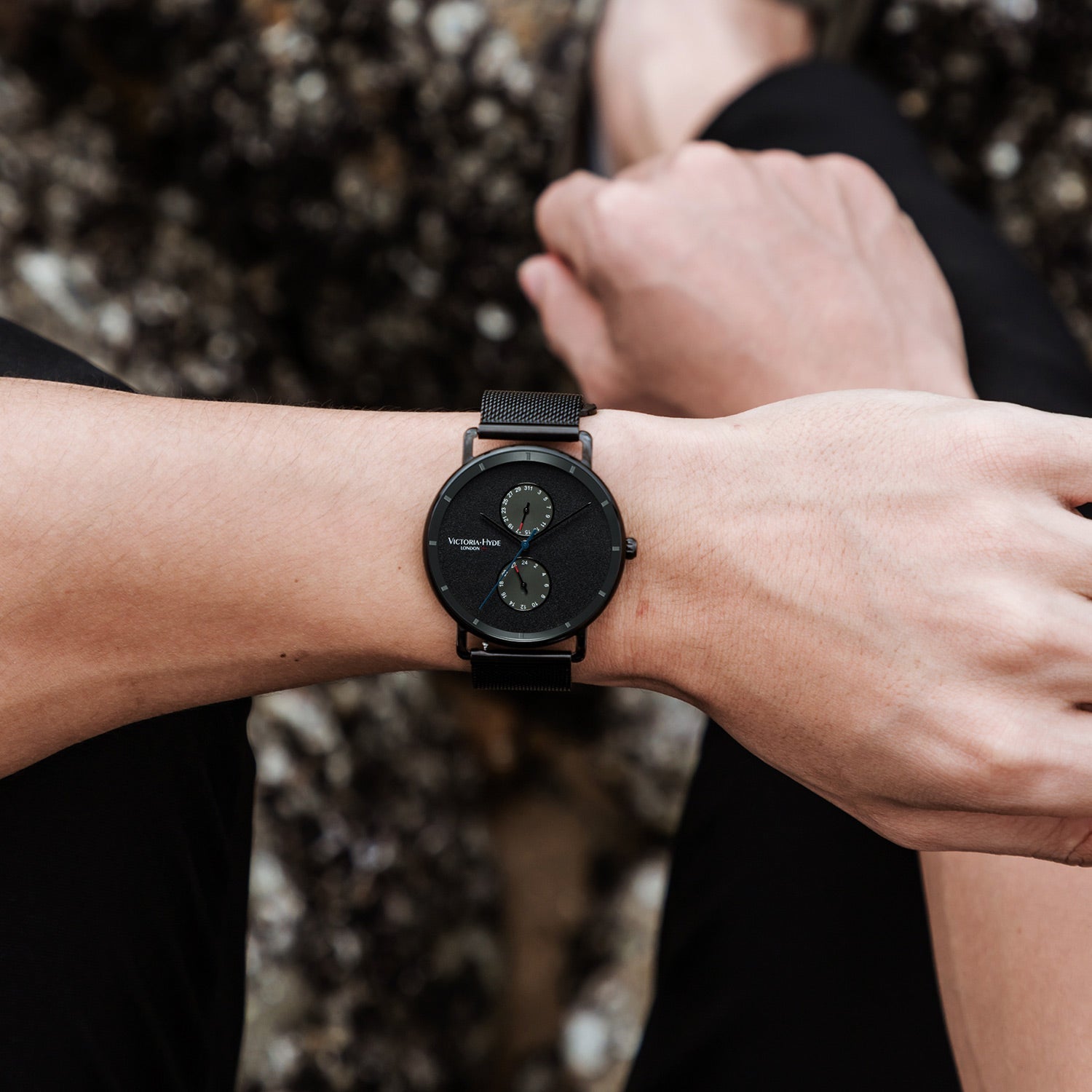 Watch Grange Hill Date Mesh in Black