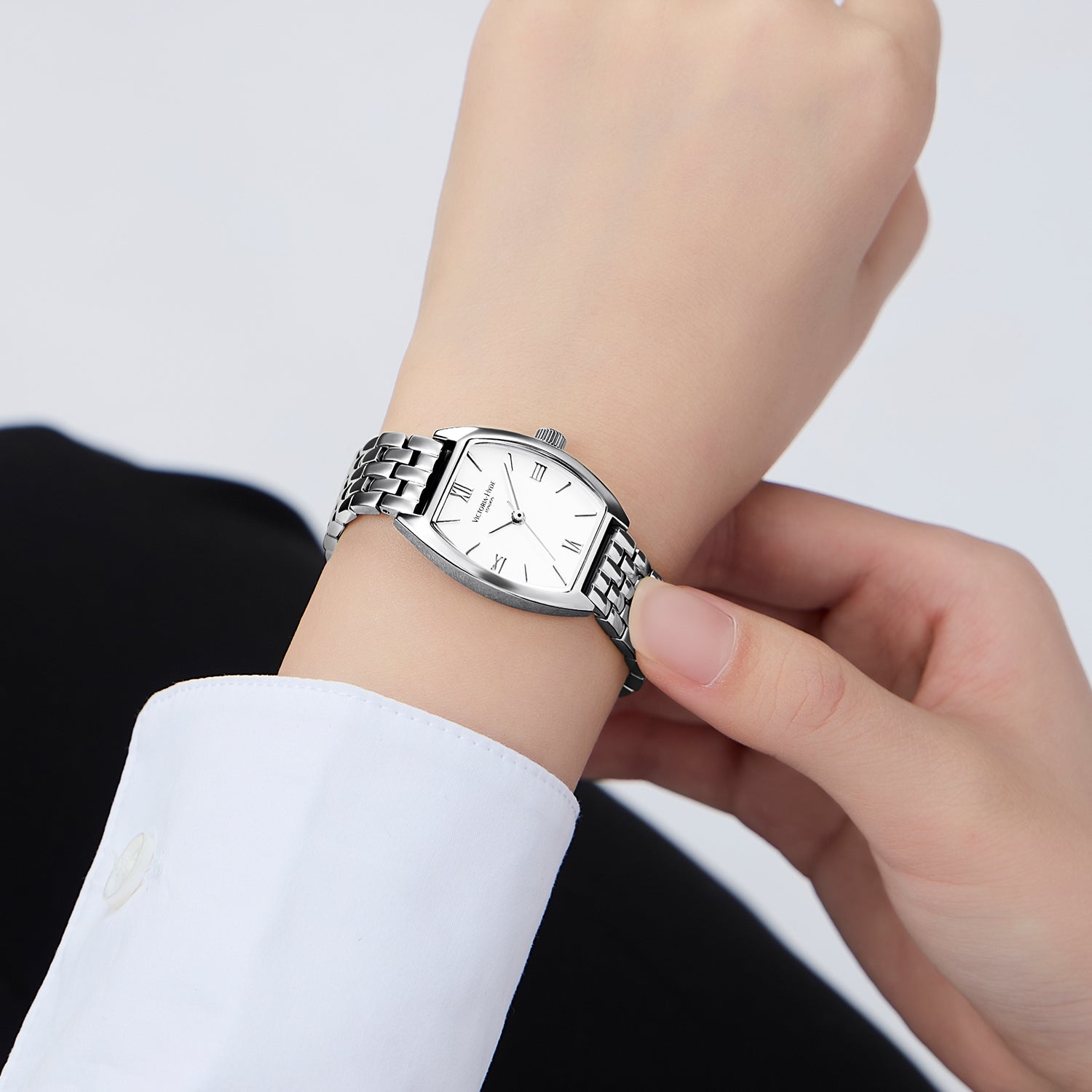 Victoria Hyde London BARREL women's watch, silver tonneau case, sand-effect dial, stainless steel bracelet, quartz movement, 3 ATM water resistance.