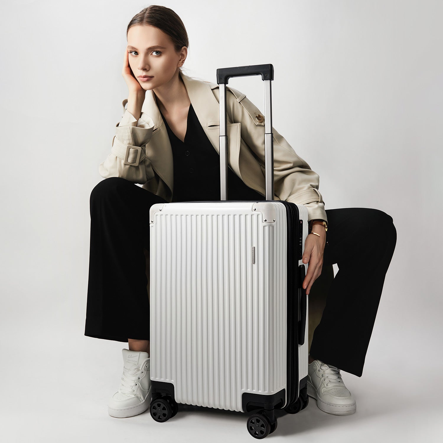 Victoria Hyde Dexter Trolley black polycarbonate suitcase – compact carry-on with TSA lock, durable lightweight shell, stylish travel luggage.
