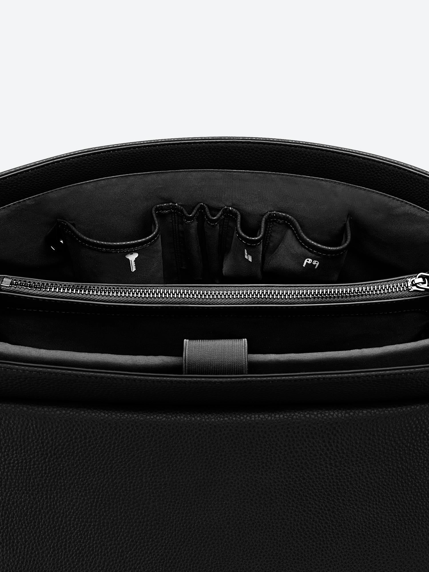 Victoria Hyde Jolene Large Black work bag – spacious laptop compartment fits 15", vegan microfiber leather, water-repellent, Shandong silk lining, perfect for working mothers.