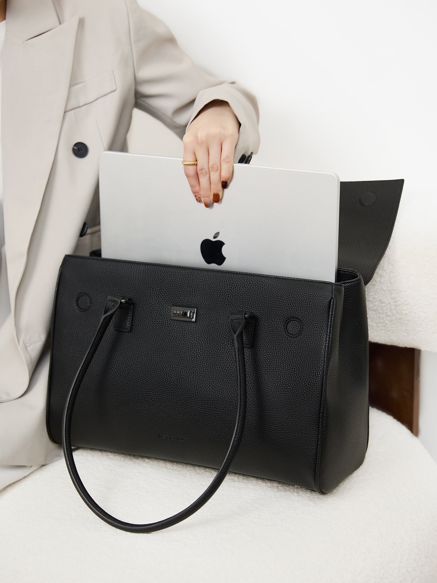 Victoria Hyde Jolene Large Black work bag – spacious laptop compartment fits 15", vegan microfiber leather, water-repellent, Shandong silk lining, perfect for working mothers.