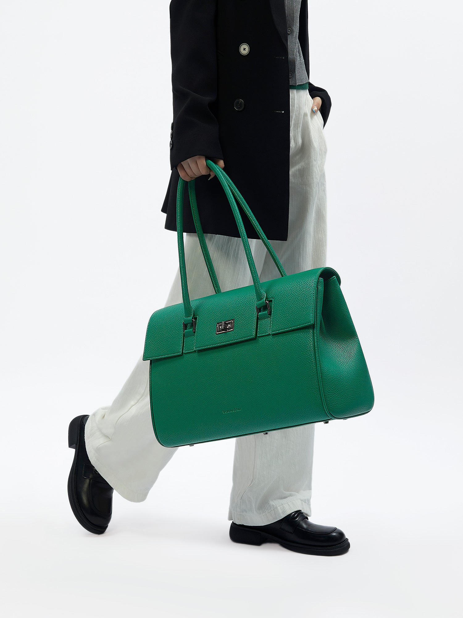 Green Victoria Hyde Jolene large work bag with padded laptop compartment, smart interior, removable cosmetic pouch, vegan, water-repellent, perfect for working mothers.