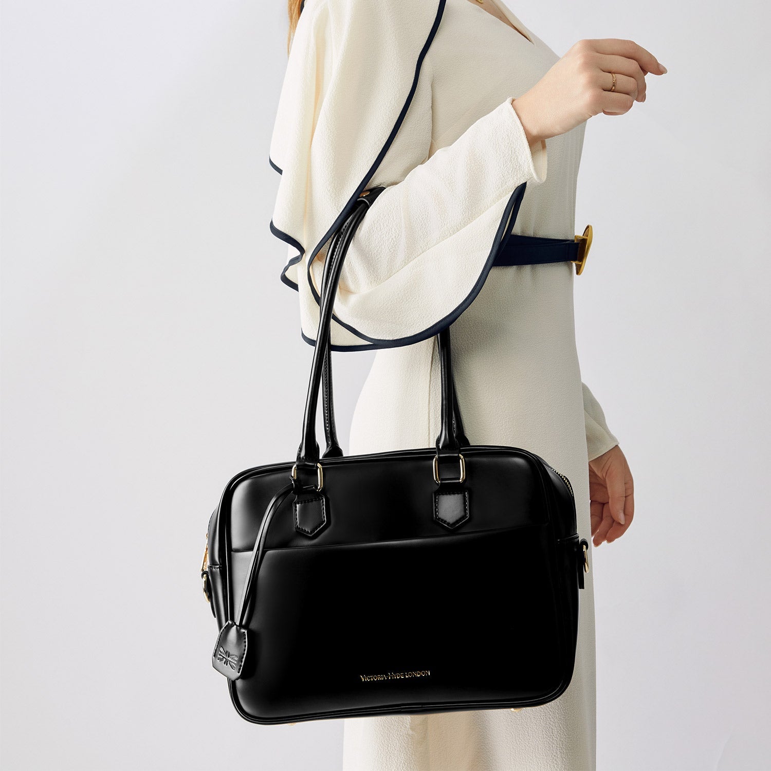 Victoria Hyde Margaret Small black work bag – timeless vegan briefcase with tablet compartment, smart organizer, removable cosmetic pouch, water-repellent. Perfect for professional women.