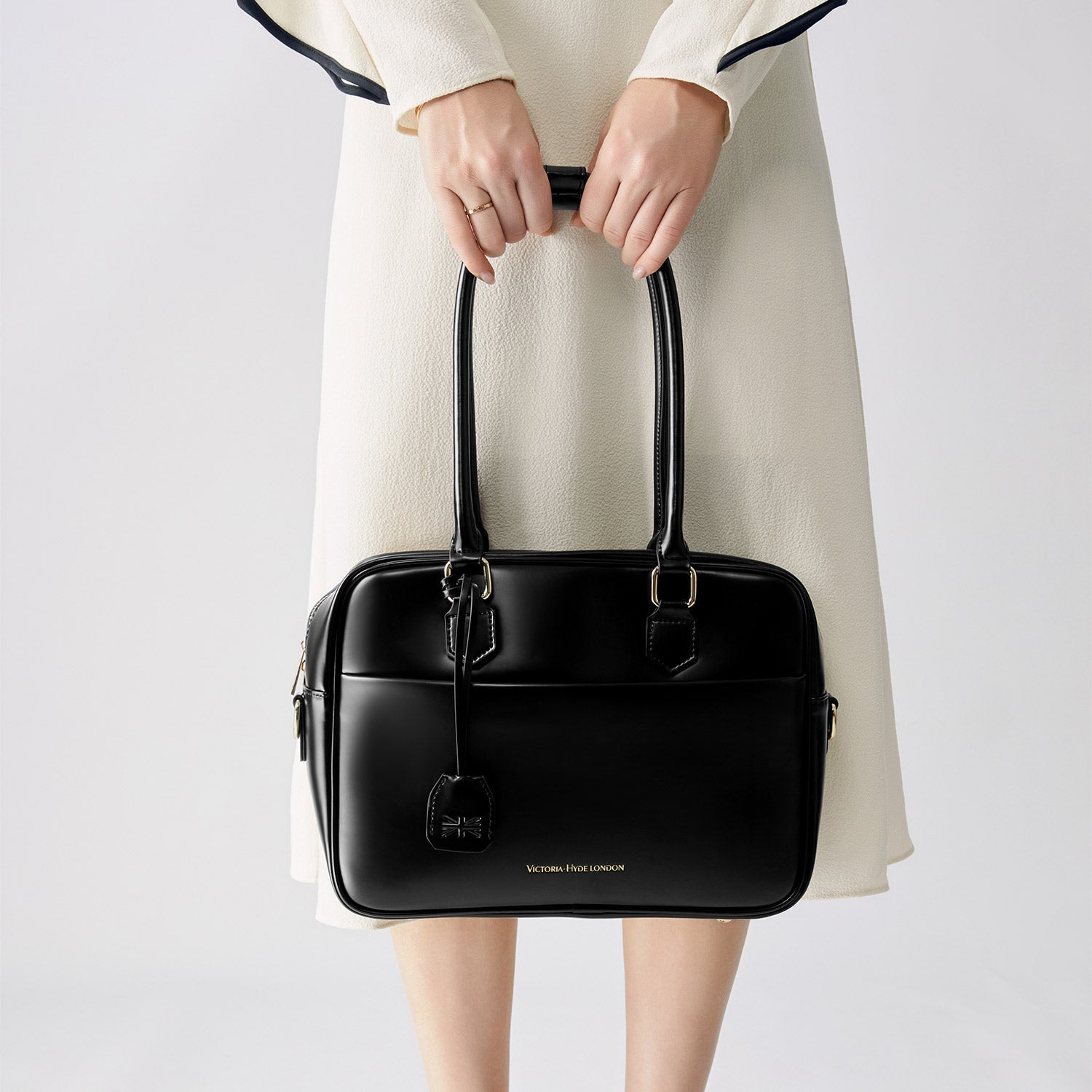 Victoria Hyde Margaret Small black work bag – timeless vegan briefcase with tablet compartment, smart organizer, removable cosmetic pouch, water-repellent. Perfect for professional women.