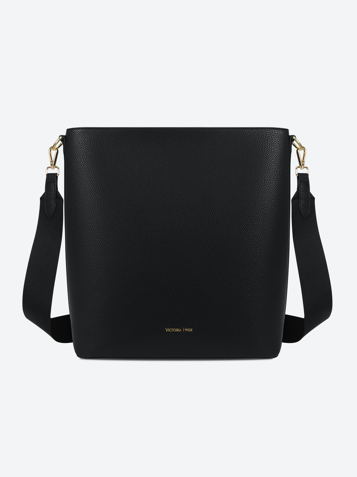 Victoria Hyde Kloey laptop handbag in schwarz, stylish vegan leather business bag for women, featuring a padded compartment for up to 14-inch laptops.