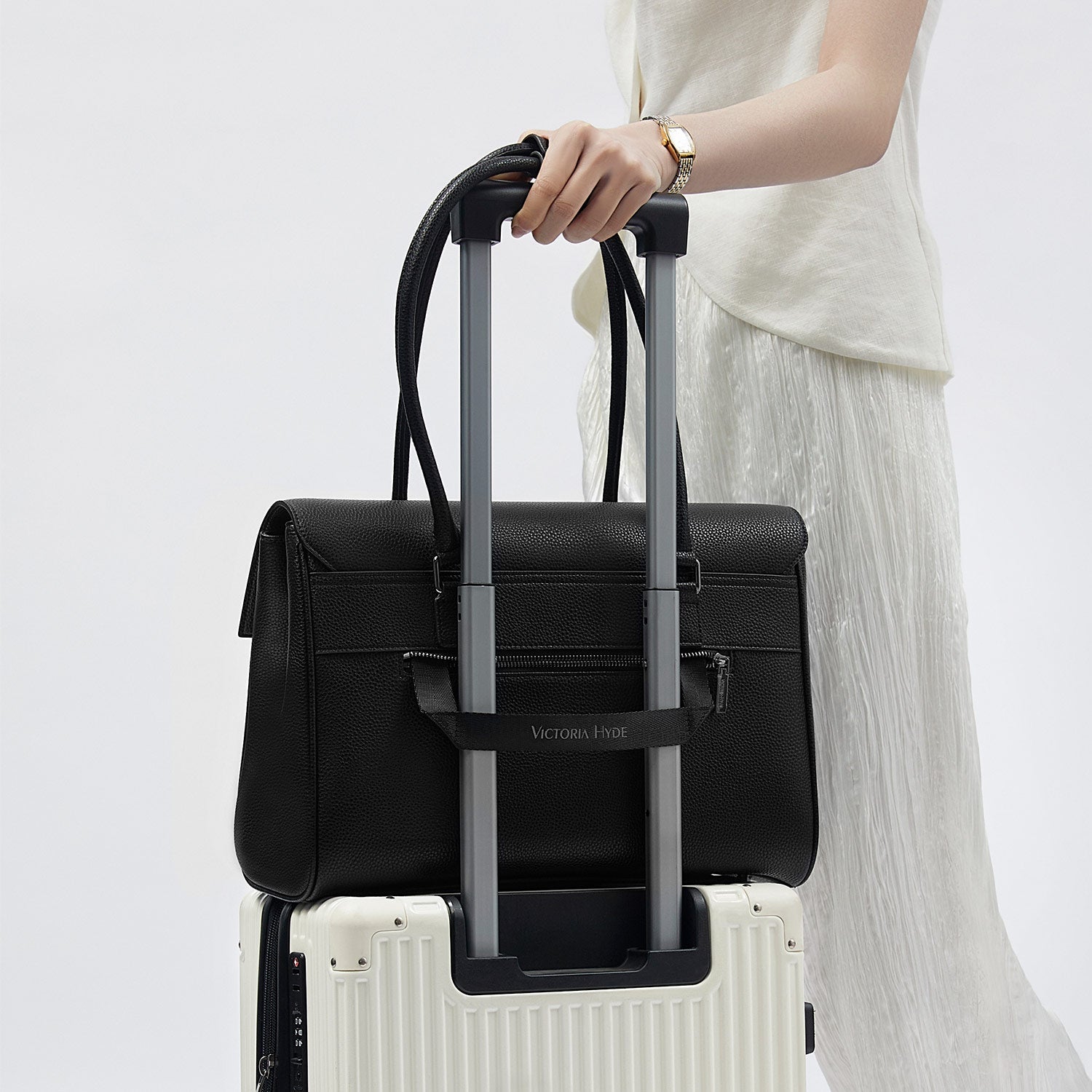 New Work Bag Jolene Black modern work bag sustainable tote bag with laptop compartment for women in business