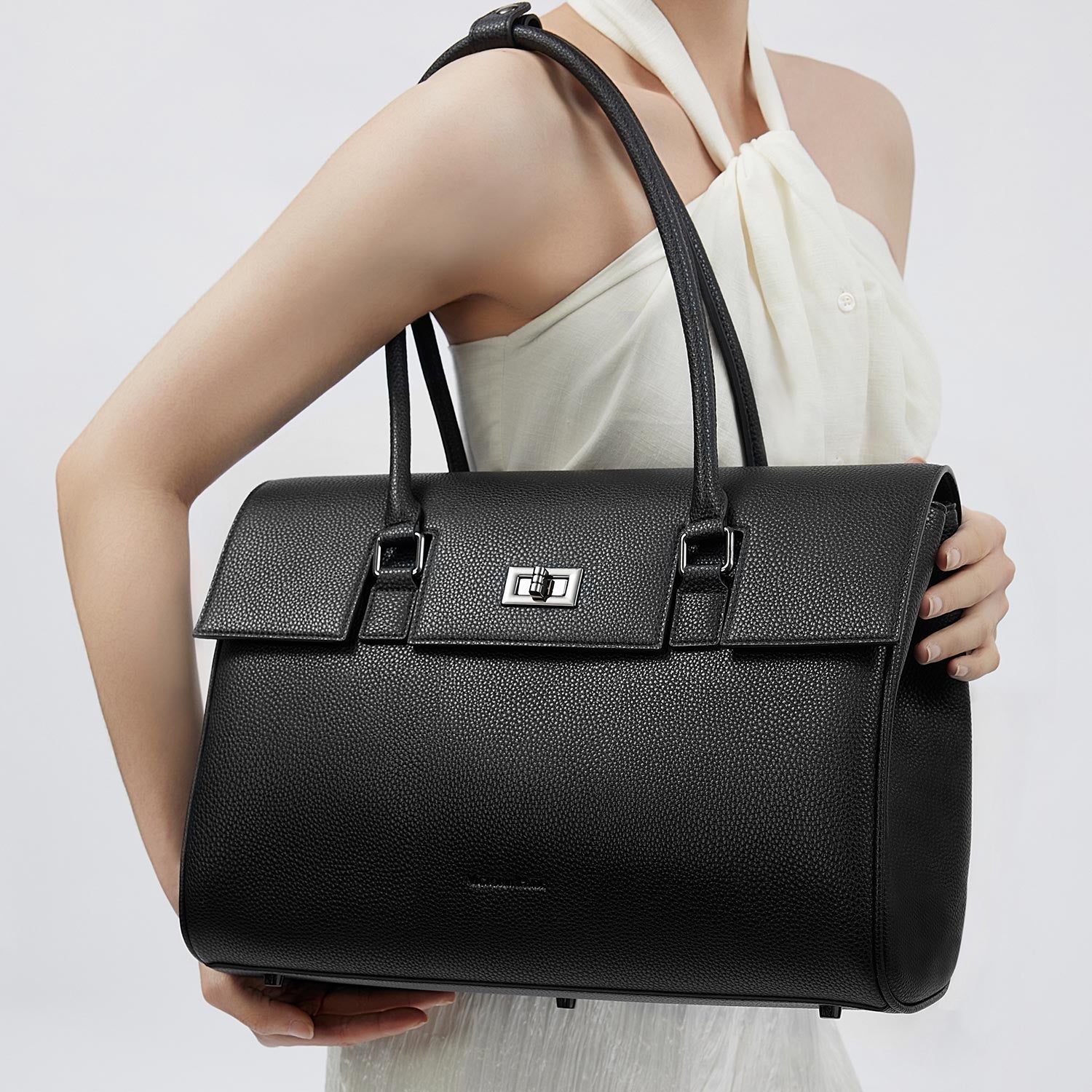 New Work Bag Jolene Black modern work bag sustainable tote bag with laptop compartment for women in business